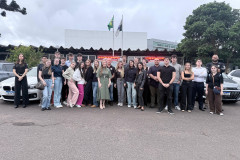 PCPR recebe estudantes de direito para visita técnica à Central de Flagrantes, em Curitiba