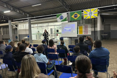 PCPR ministra palestra sobre crimes cibernéticos e violência sexual em Francisco Beltrão