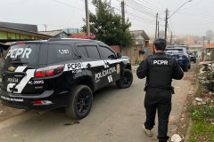 PCPR e GCM prendem três pessoas por tráfico de drogas em Castro