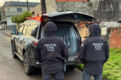 PCPR e Guarda Municipal prendem cinco pessoas durante operação contra o tráfico de drogas em Arapongas