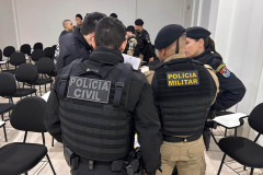 PCPR e PMPR prendem quatro pessoas durante operação contra o tráfico de drogas em Porto Amazonas 