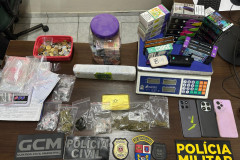 PCPR, PMPR e GCM prendem duas pessoas por tráfico de drogas em Campina Grande do Sul