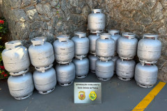 PCPR e PMPR prendem homem por depósito clandestino de botijões de gás em Santo Antônio da Platina