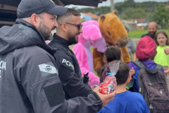 PCPR realiza ação solidária e beneficia mais de 250 crianças em Piraquara
