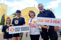 PCPR conscientiza de crianças a adultos sobre as consequências das drogas