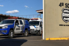 PCPR auxilia remoção de 40 presos da carceragem de União da Vitória para o Depen
