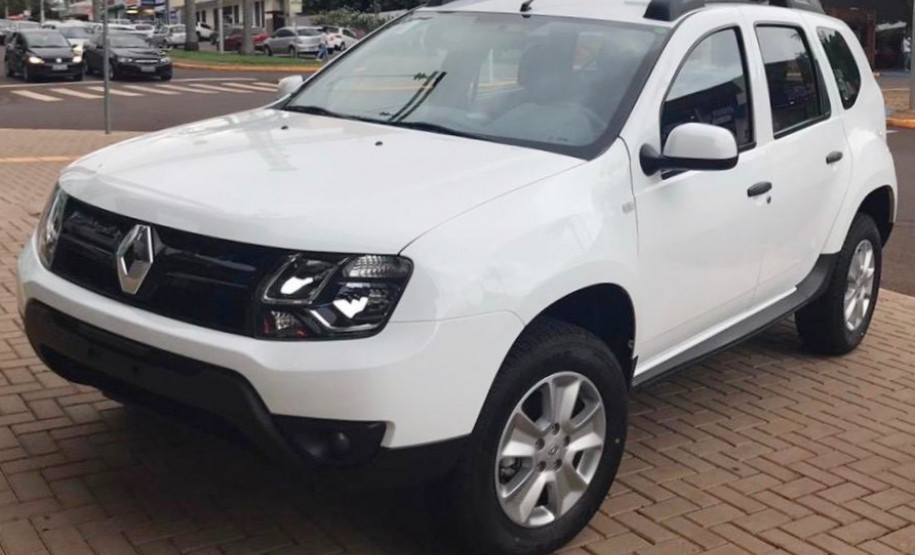 Automóvel Renault Duster zero quilômetro