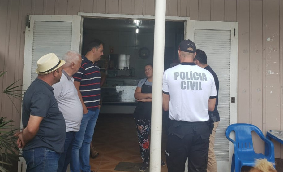 Ação para orientar os moradores da área rural de Guaratuba