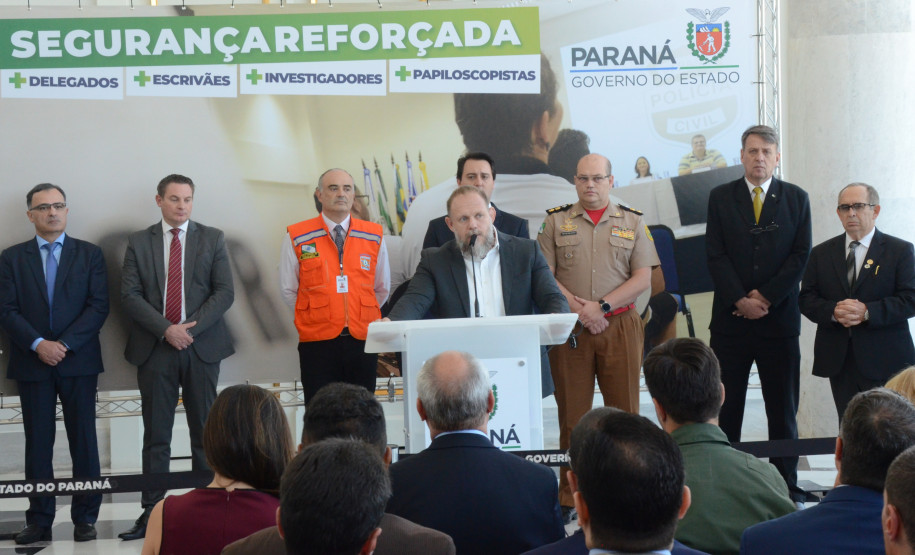 Governador convoca escrivães e confirma concurso para a Polícia Civil