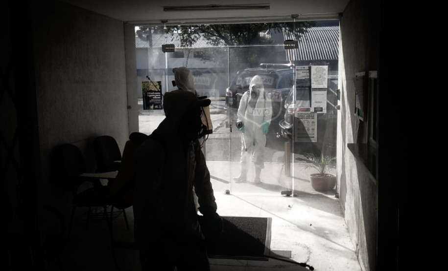 Delegacias de Curitiba sendo higienizadas