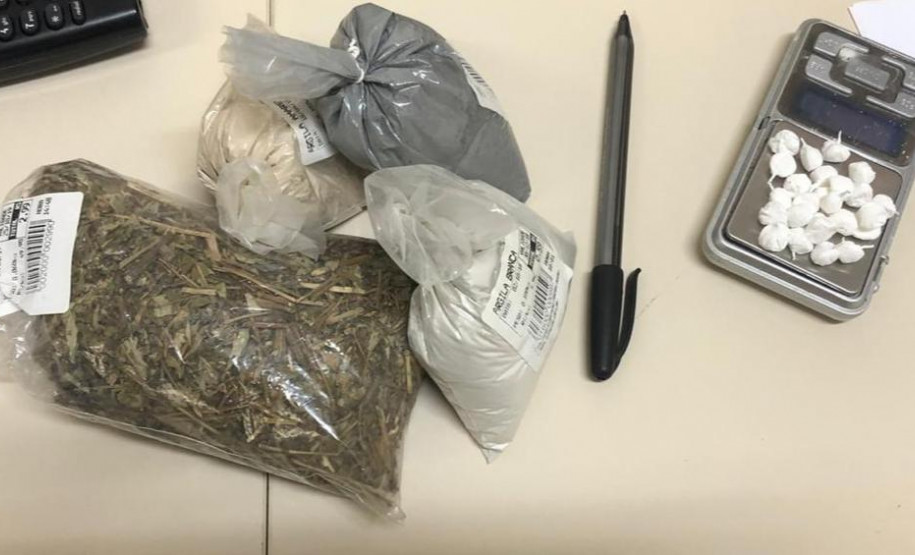 Drogas apreendidas durante operação