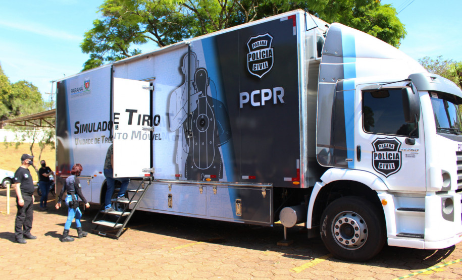 Policiais civis em curso em Cascavel