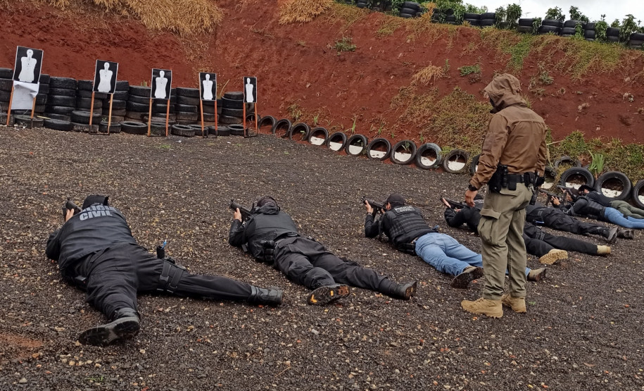 curso de atualização de armamento e tiro