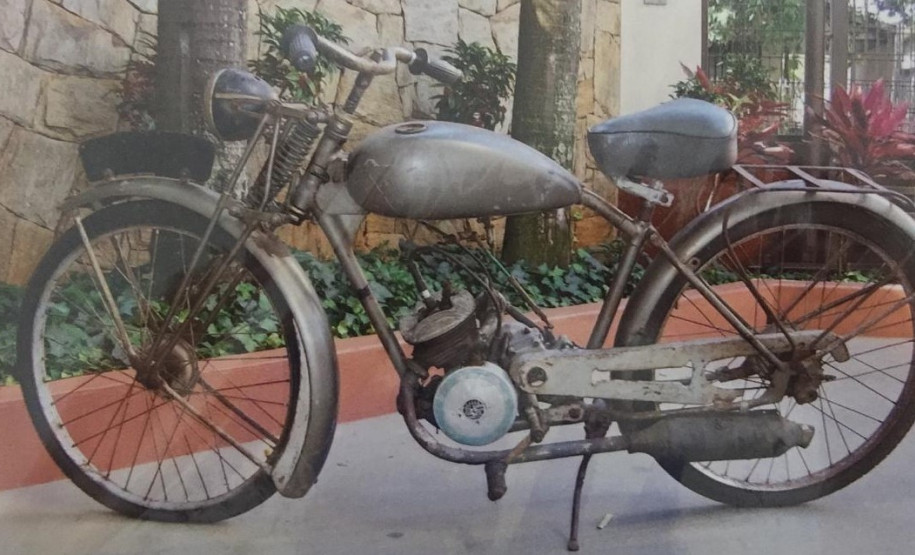 PCPR recupera motoneta alemã da década de 30 que havia sido furtada em Londrina 