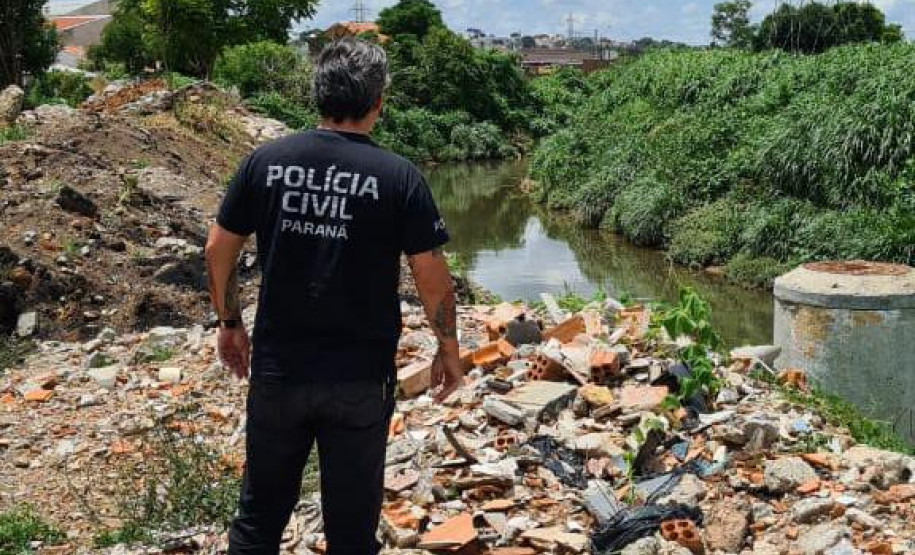 PCPR descobre terreno sem licença ambiental para despejo de restos de construções em Curitiba