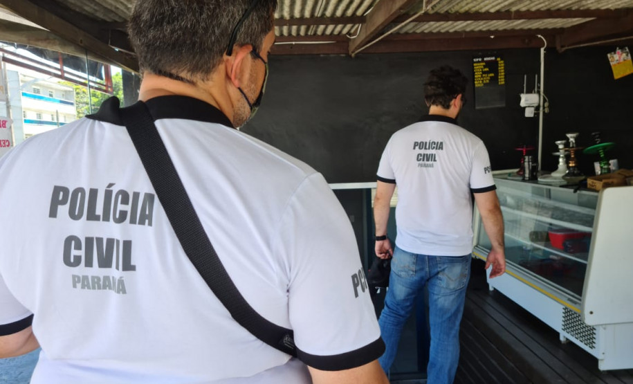 PCPR prende três pessoas e apreende um adolescente em ação contra o tráfico de drogas no Litoral