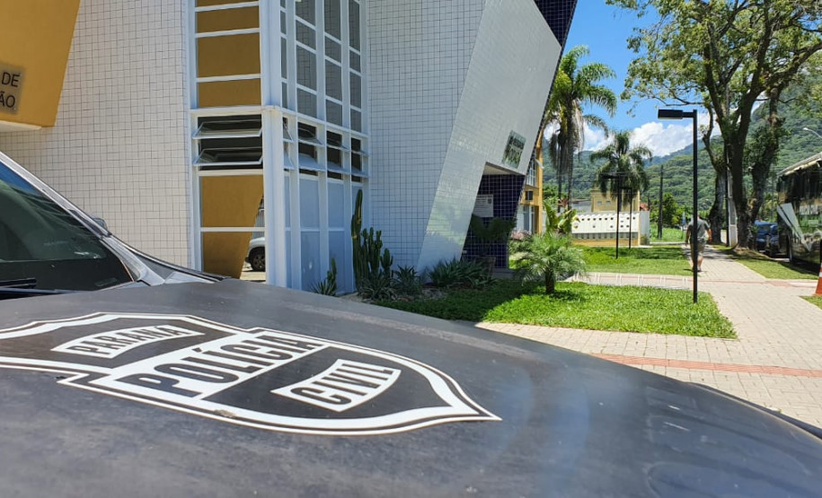 PCPR prende homem que descumpriu medida protetiva contra ex-esposa em Matinhos  