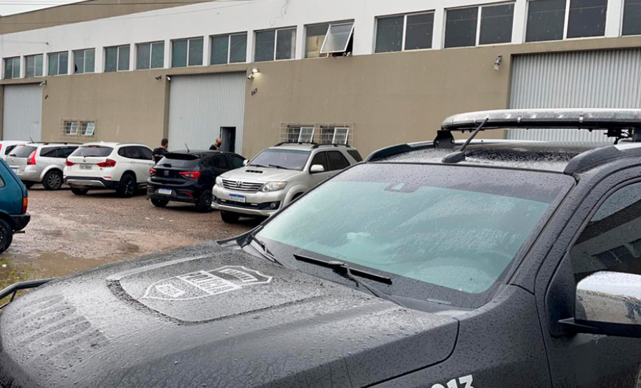 Objetos de cassino clandestino flagrado pela PCPR