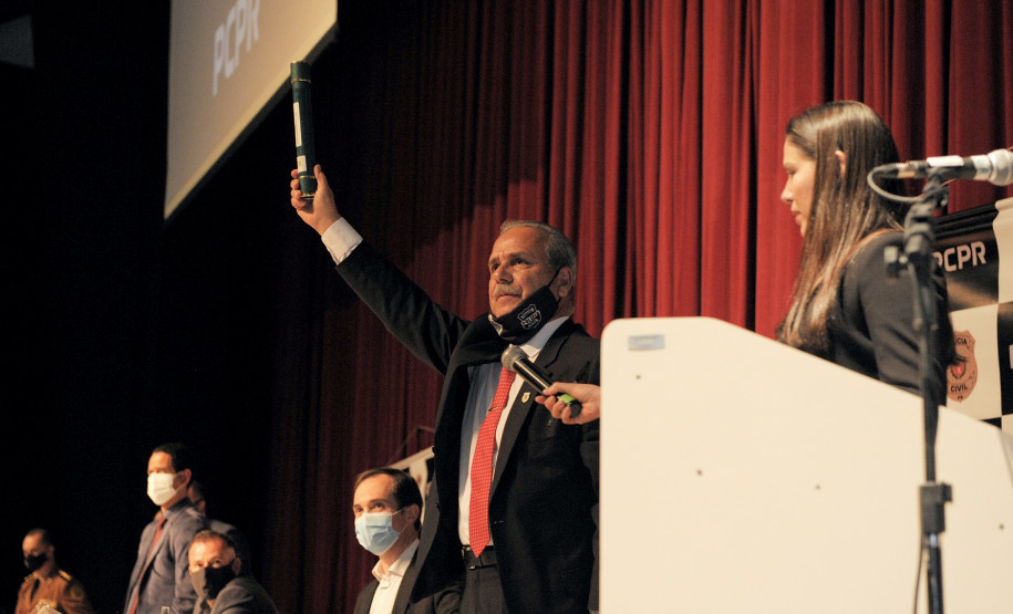 Formatura dos novos policiais civis