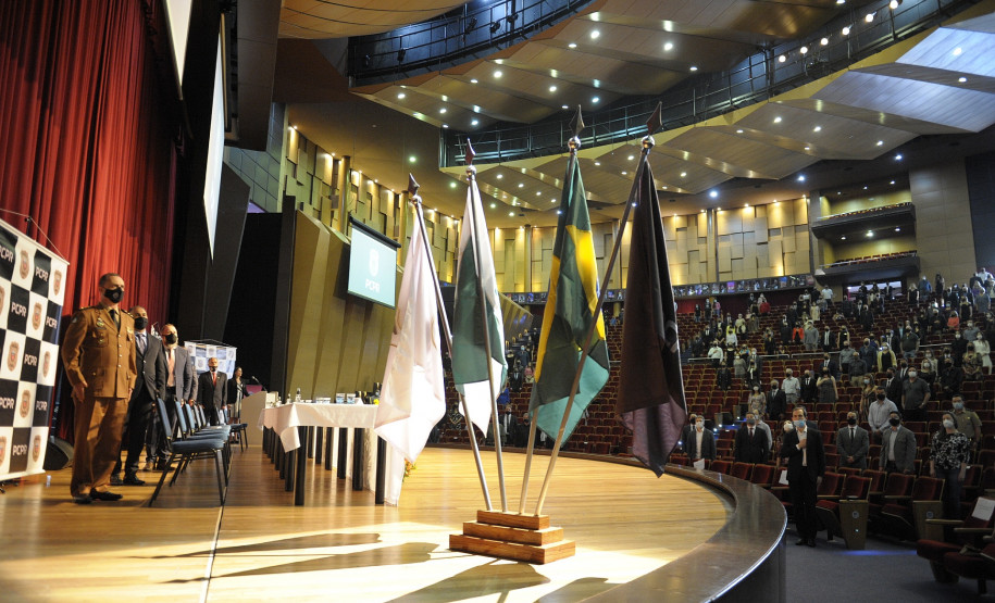 PCPR forma 186 novos policiais civis