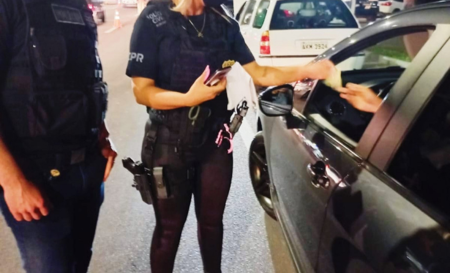 PCPR flagra motoristas alcoolizados durante operação na Linha Verde em Curitiba