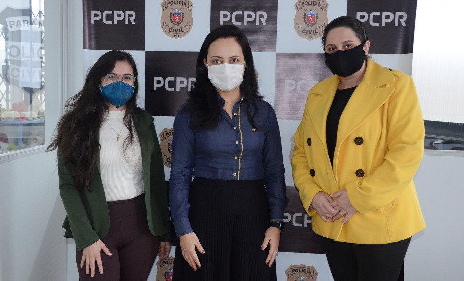 Participantes do projeto posando para foto