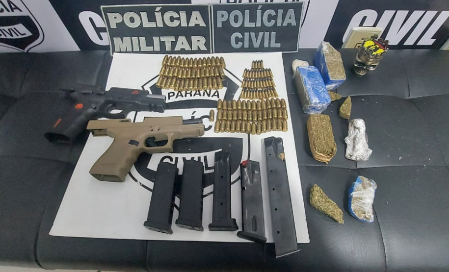 Armas, carregadores e munições são apreendidas por policiais civis