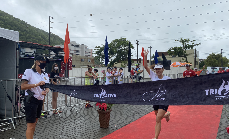 PCPR participa de corrida de rua em Guaratuba