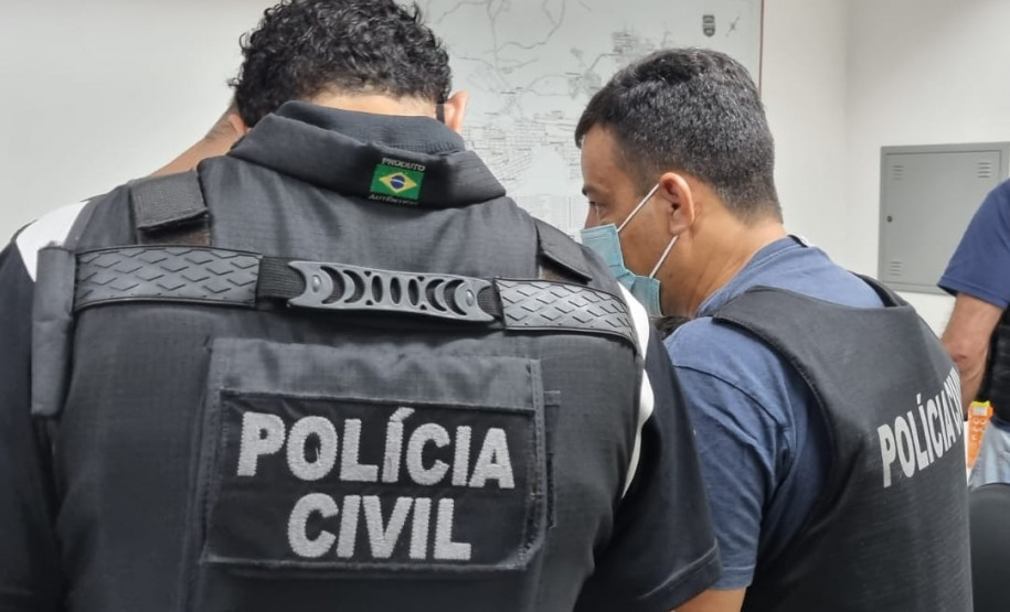 Policiais civis reunidos