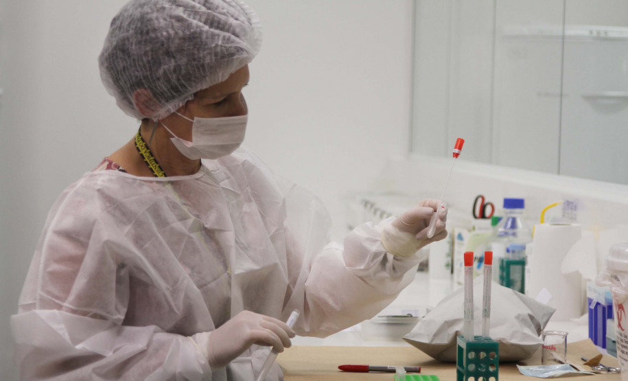 Investigações a partir do banco de perfis genéticos do Paraná têm crescimento de quase 100% no ano