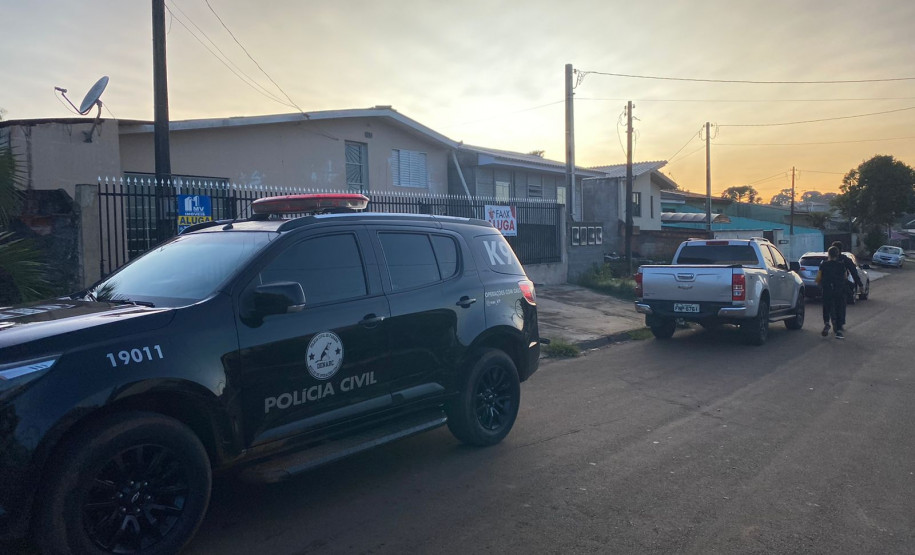 Policiais civis paranaenses cumprem mandados de busca e de prisão no Estado