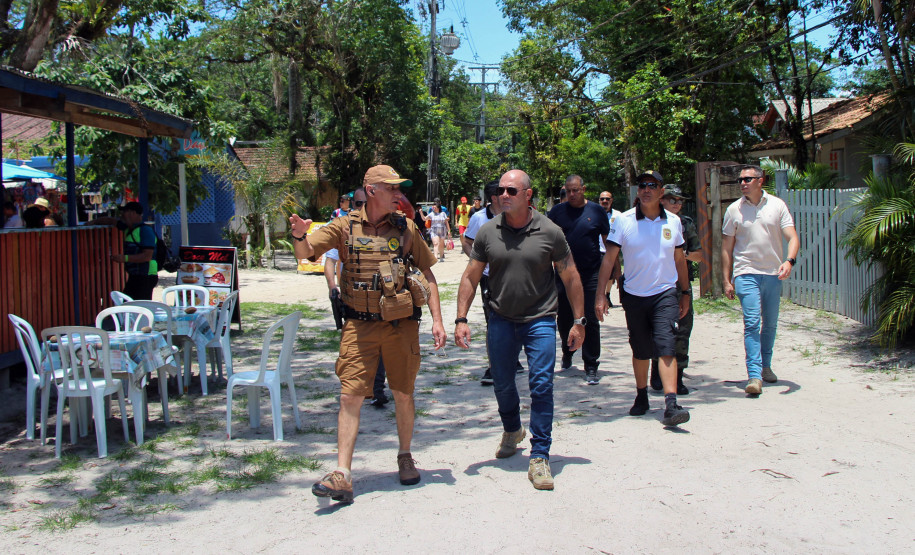 Secretaria da Segurança Pública acompanha ações do verão em Guaratuba e na Ilha do Mel