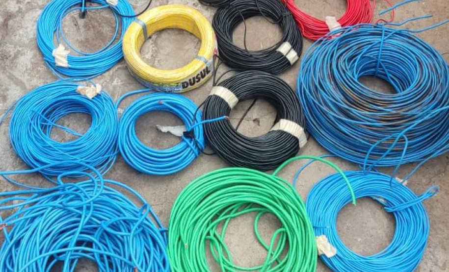 PCPR apreende fios de origem suspeita em Nova Londrina