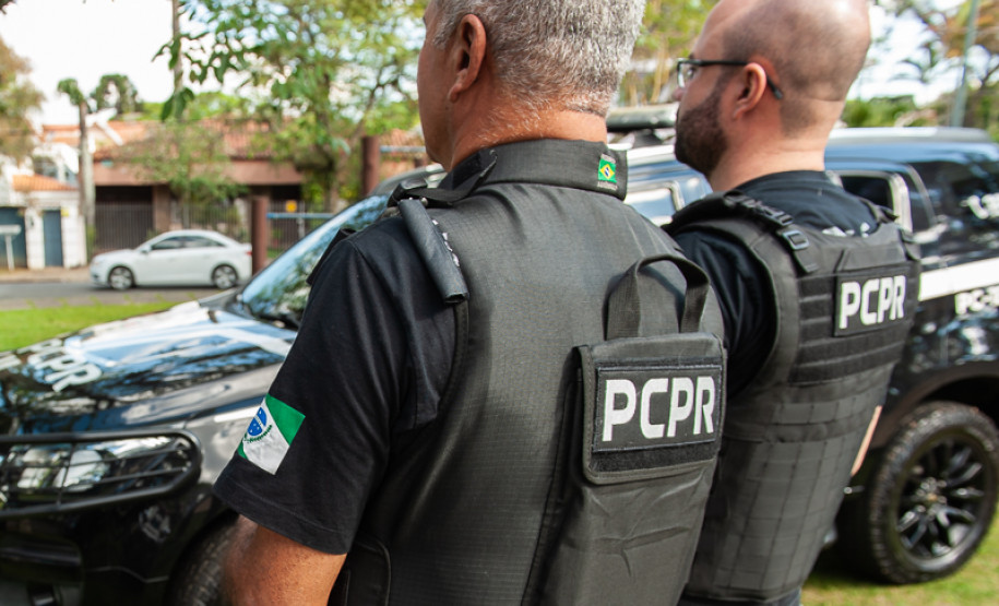 PCPR prende homens e apreende drogas em Umuarama