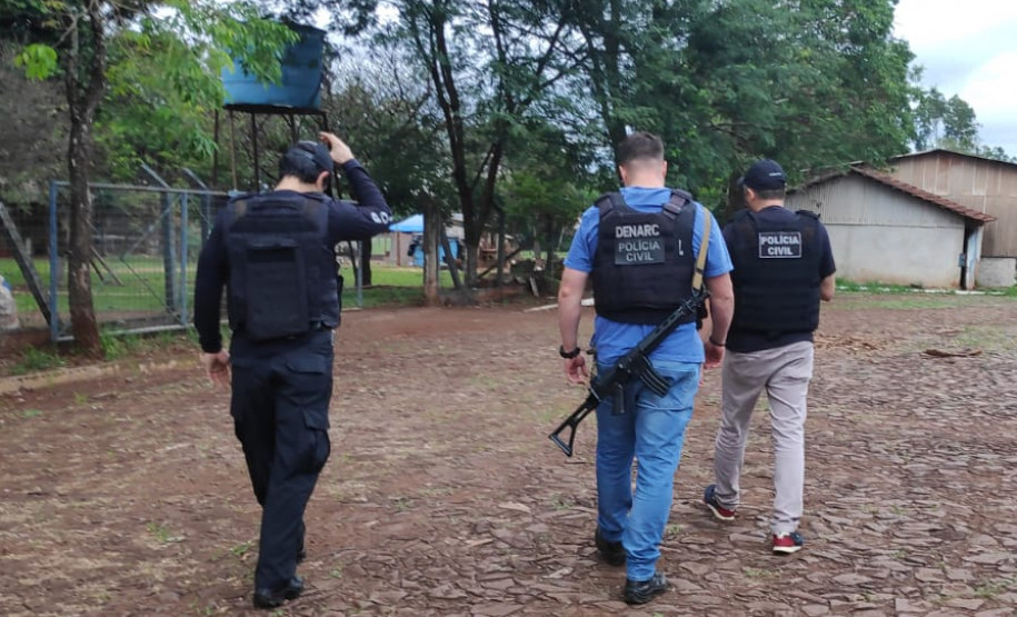 PCPR prende homem em flagrante por tráfico e apreende 2 toneladas de drogas em Pato Branco