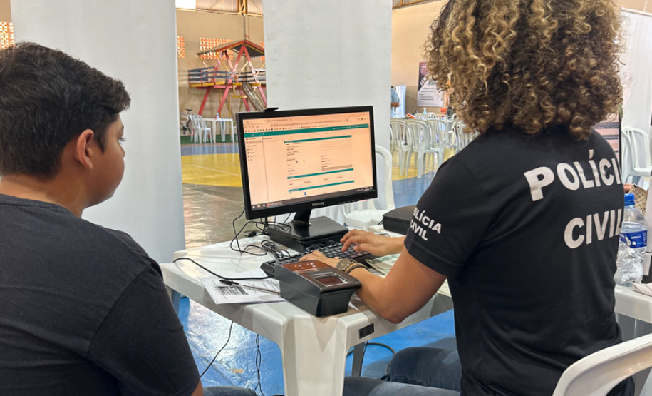 PCPR confecciona mais de 650 carteiras de identidade durante Paraná em Ação em Sertaneja