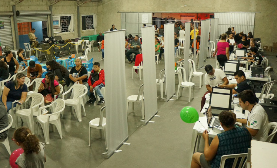 PCPR confecciona 284 carteiras de identidade durante PCPR na Comunidade em Curitiba PCPR confecciona 284 carteiras de identidade durante PCPR na Comunidade em Curitiba