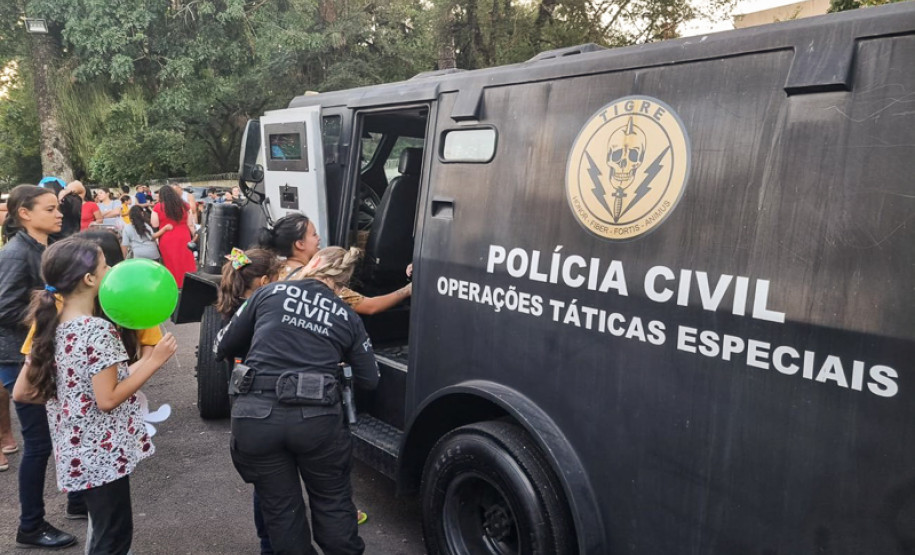 PCPR confecciona 284 carteiras de identidade durante PCPR na Comunidade em Curitiba