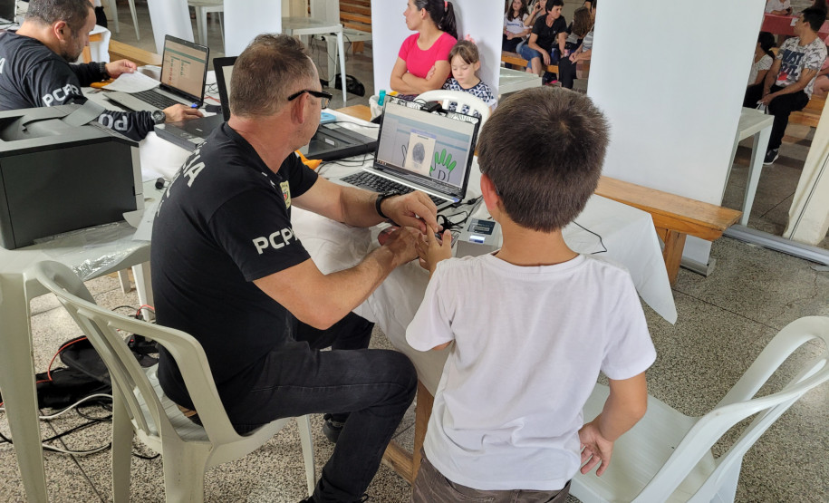 PCPR na Comunidade oferece serviços de polícia judiciária para a população de Pinhais