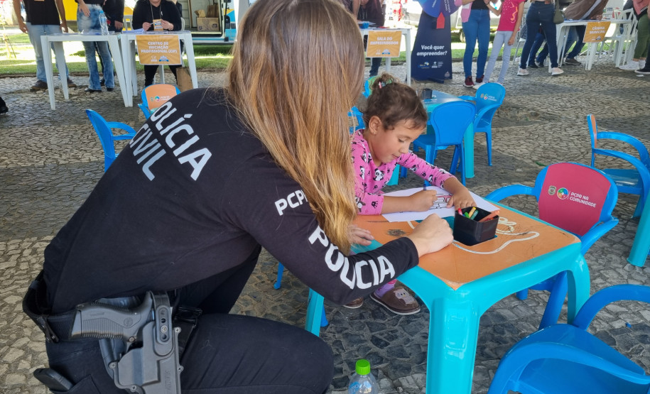 PCPR na Comunidade oferece serviços de polícia judiciária para a população de Morretes