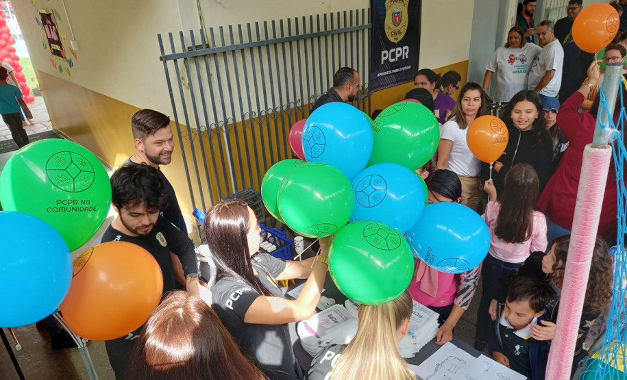 PCPR confecciona mais de 400 carteiras de identidade durante PCPR na Comunidade em Colombo