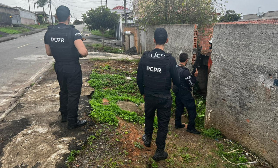 PCPR prende dois homens suspeitos de roubo de transportadora em São José dos Pinhais
