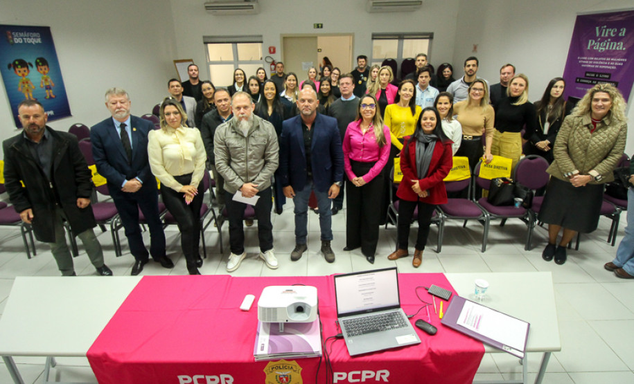 PCPR realiza reunião de apresentação de resultado das delegacias da mulher do Paraná