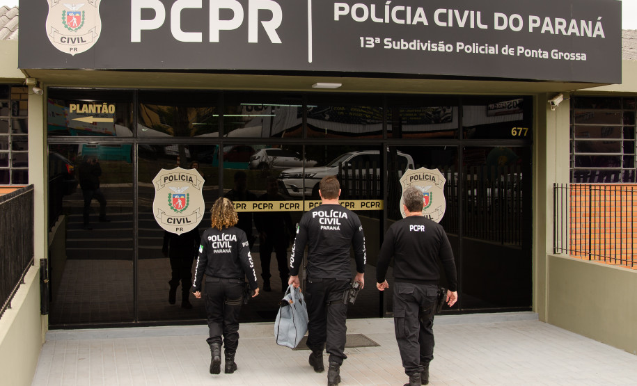 PCPR apreende celulares de suspeitas de estelionato em Ponta Grossa