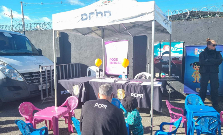PCPR na Comunidade atende cerca de mil pessoas no bairro Parolin