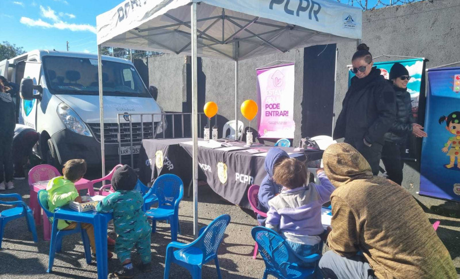 PCPR na Comunidade atende cerca de mil pessoas no bairro Parolin