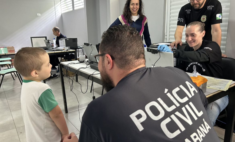 PCPR leva serviços aos alunos da Associação de Pais e Amigos dos Excepcionais em Foz do Iguaçu