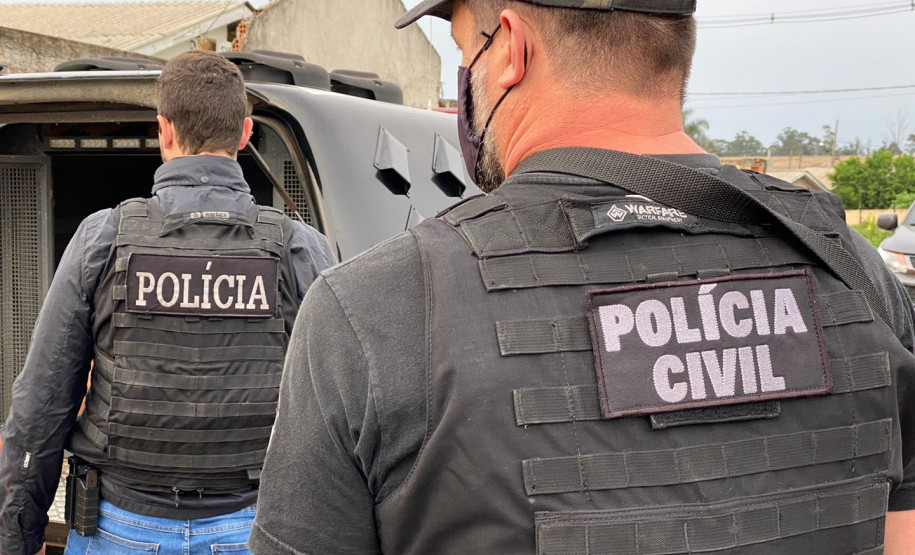 PCPR prende mulher em flagrante por tráfico de drogas em Irati