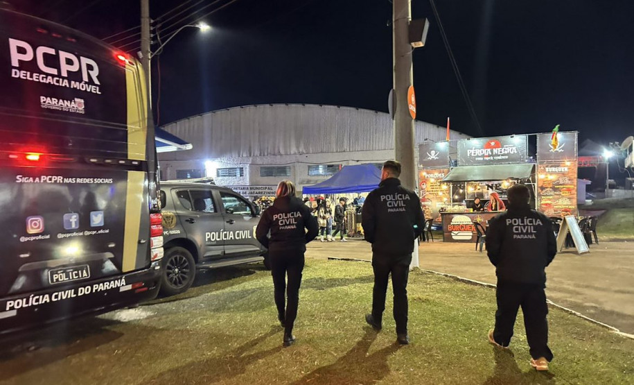 PCPR na Comunidade atende população em festa de Jacarezinho