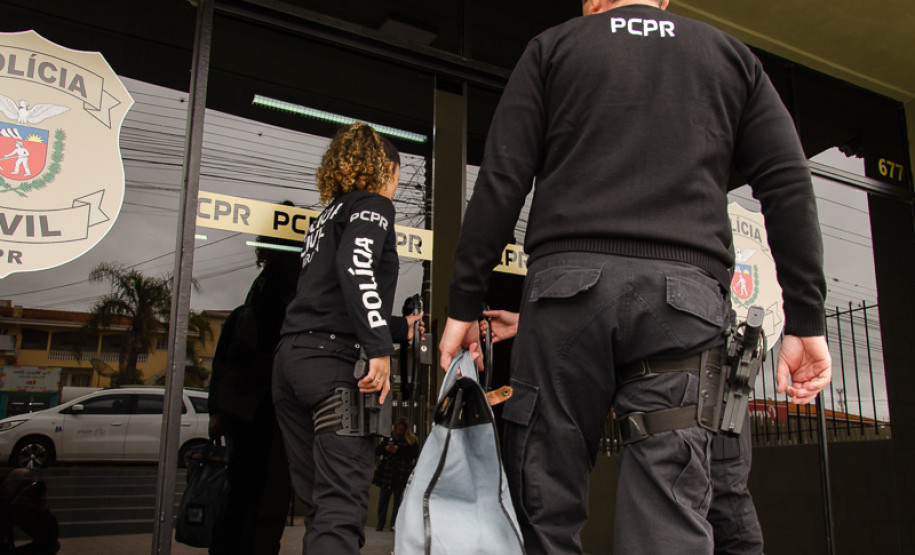 PCPR e PCSC deflagram operação contra organização criminosa envolvida em furtos a cofres